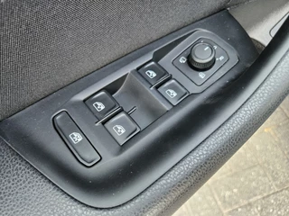 Volkswagen Passat – thumbnail 18