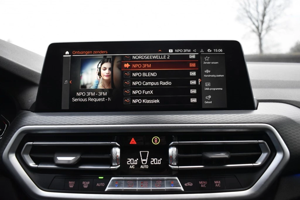 BMW X4 – foto 18