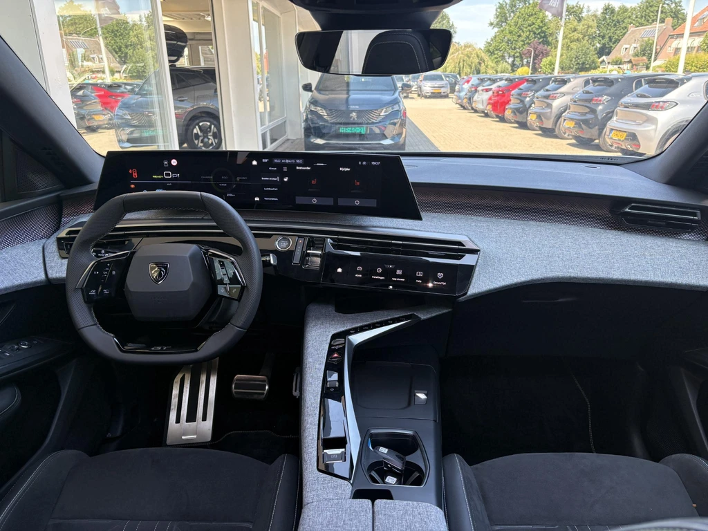 Peugeot e-3008 – foto 8