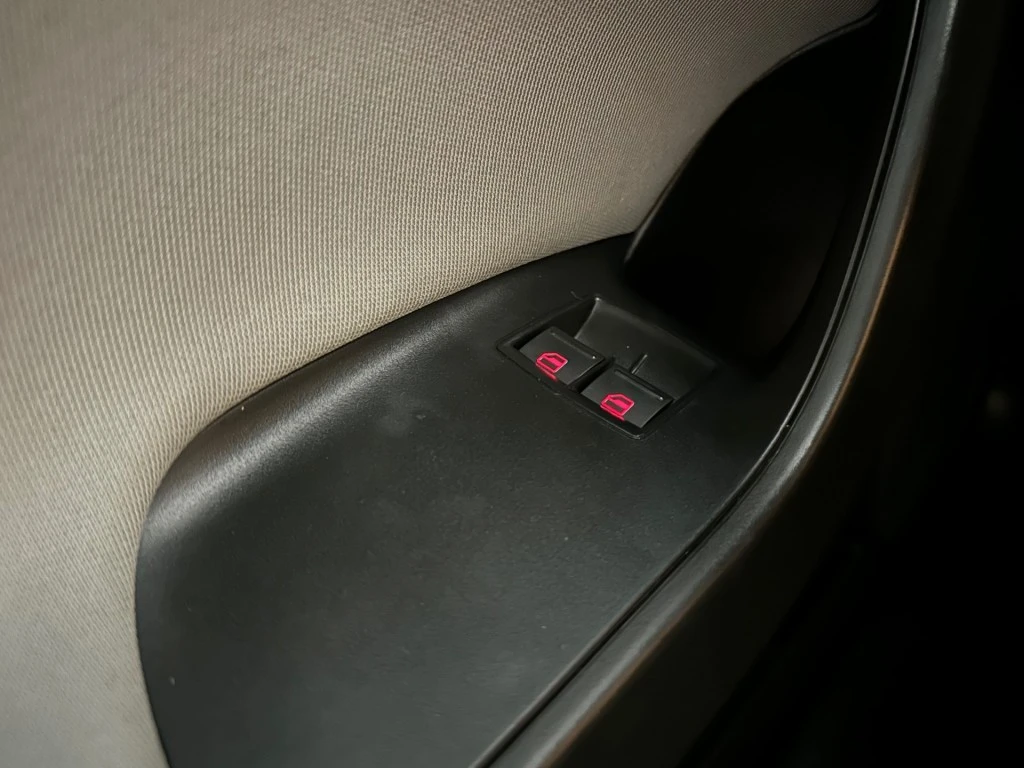 SEAT Ibiza – foto 32