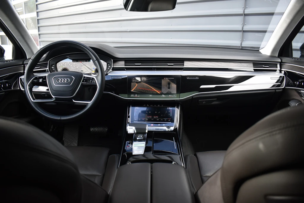 Audi A8 – foto 8