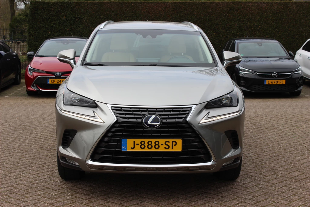 Lexus NX – foto 8