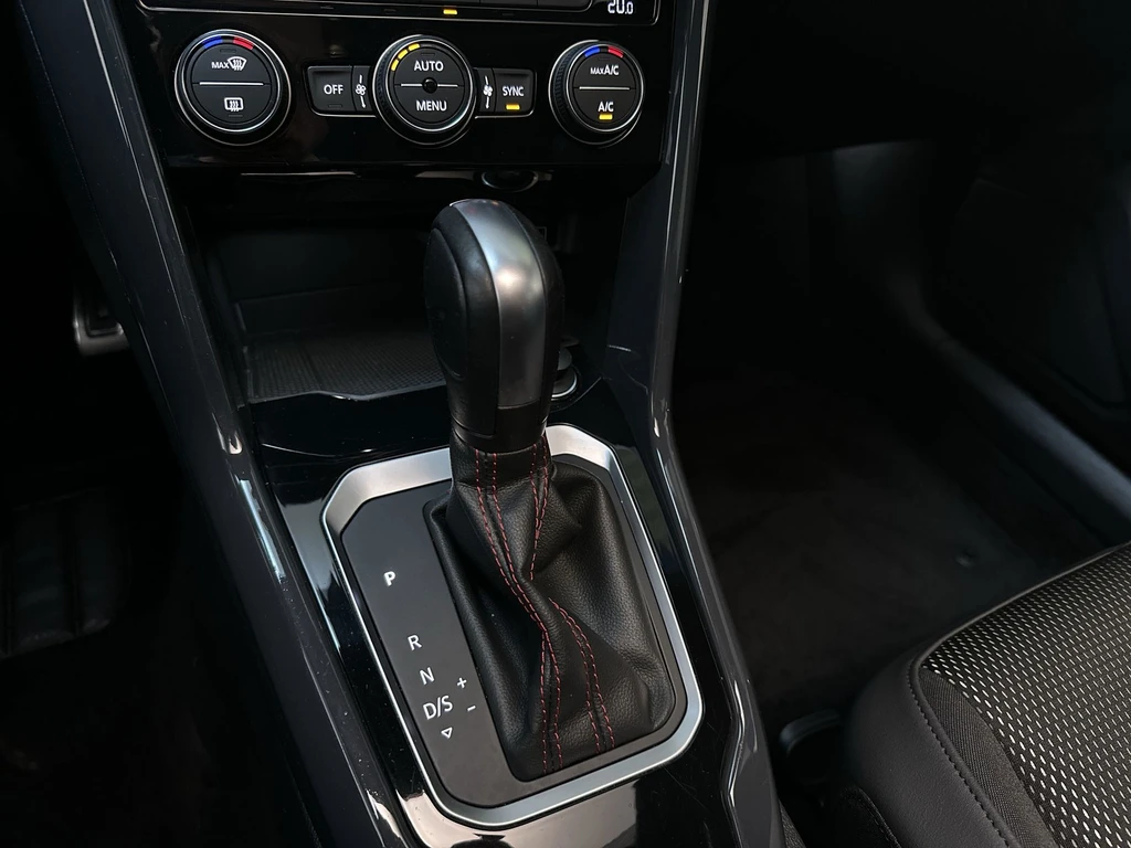 Volkswagen T-Roc – foto 23