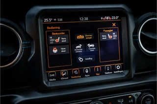 Jeep Wrangler – thumbnail 22