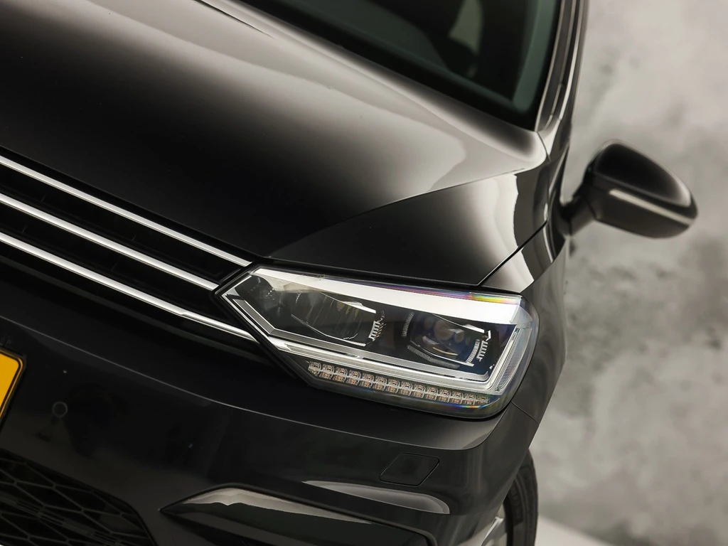 Volkswagen Touran – foto 33