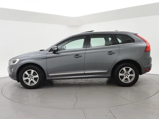 Volvo XC60 – thumbnail 2
