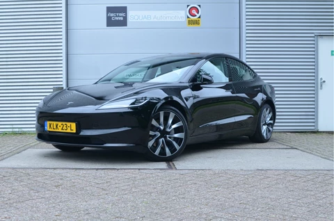 Tesla Model 3 Premium Long Range AWD 78 kWh Premium Highland, AutoPilot4.0, FSD 99,- per maand, 19" Alu