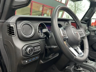Jeep Wrangler – thumbnail 17