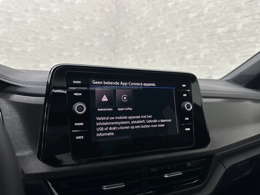 Volkswagen T-Roc – foto 23