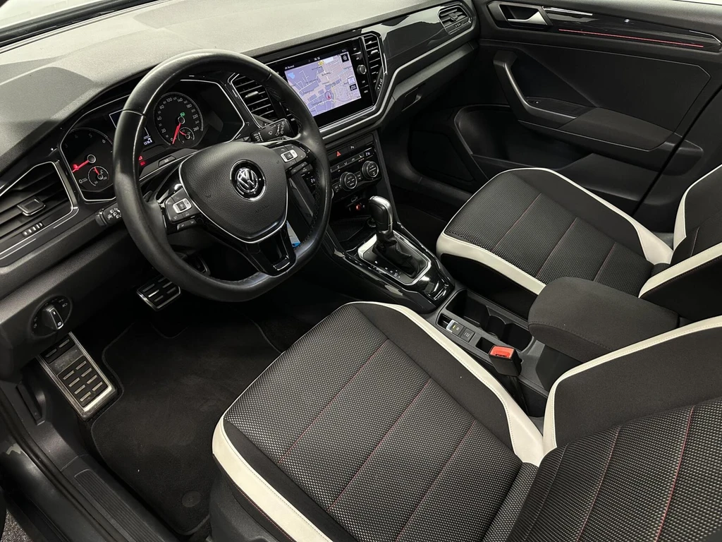 Volkswagen T-Roc – foto 18