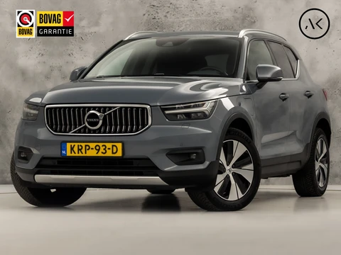 Volvo XC40 1.5 T4 Recharge Inscription 211Pk Automaat (APPLE CARPLAY, STUUR/STOELVERWARMING, MEMORY SEATS, CAMERA, STOELVERWARMING ACHTER, KEYLESS, GETINT GLAS, ELEK ACHTERKLEP, ZWART HEMEL, NIEUWSTAAT)