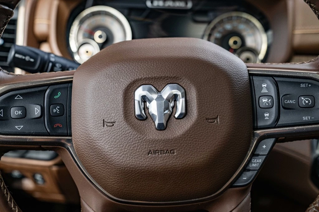 Dodge Ram 1500 – foto 12