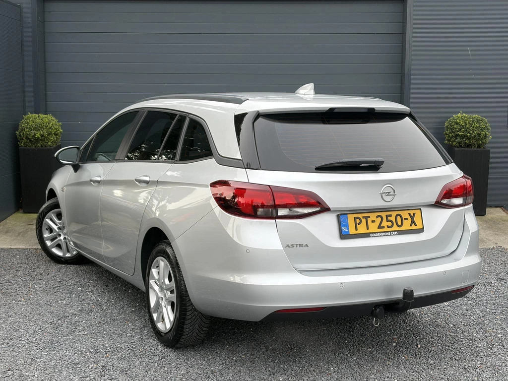 Opel Astra – foto 2