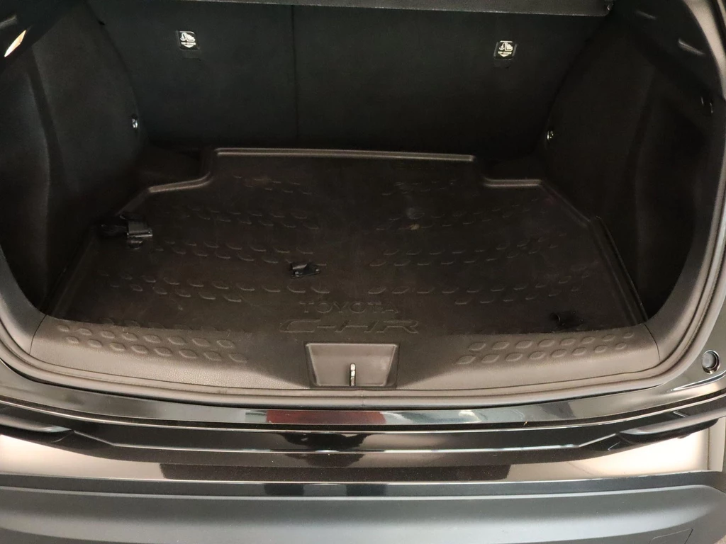 Toyota C-HR – foto 15