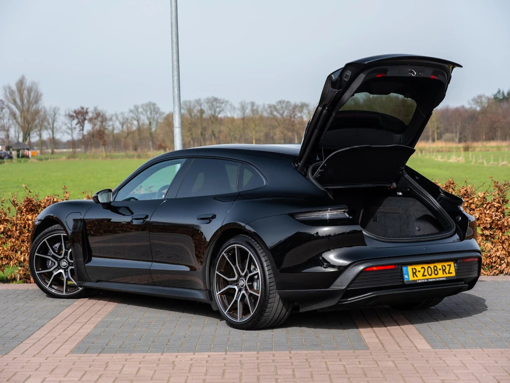 Porsche Taycan – foto 9