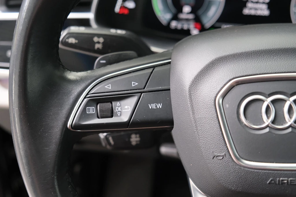 Audi Q7 – foto 44
