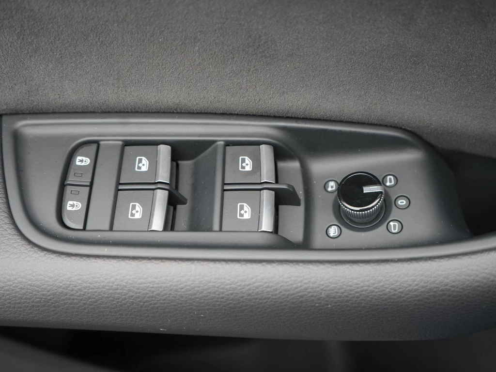Audi Q8 – foto 41