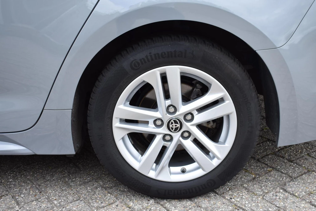 Toyota Corolla Touring Sports – foto 5