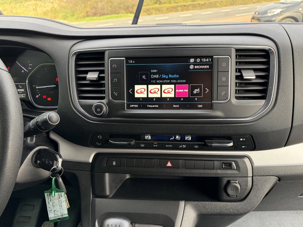 Peugeot Traveller – foto 19