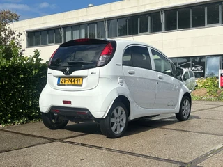 Peugeot iOn – thumbnail 4
