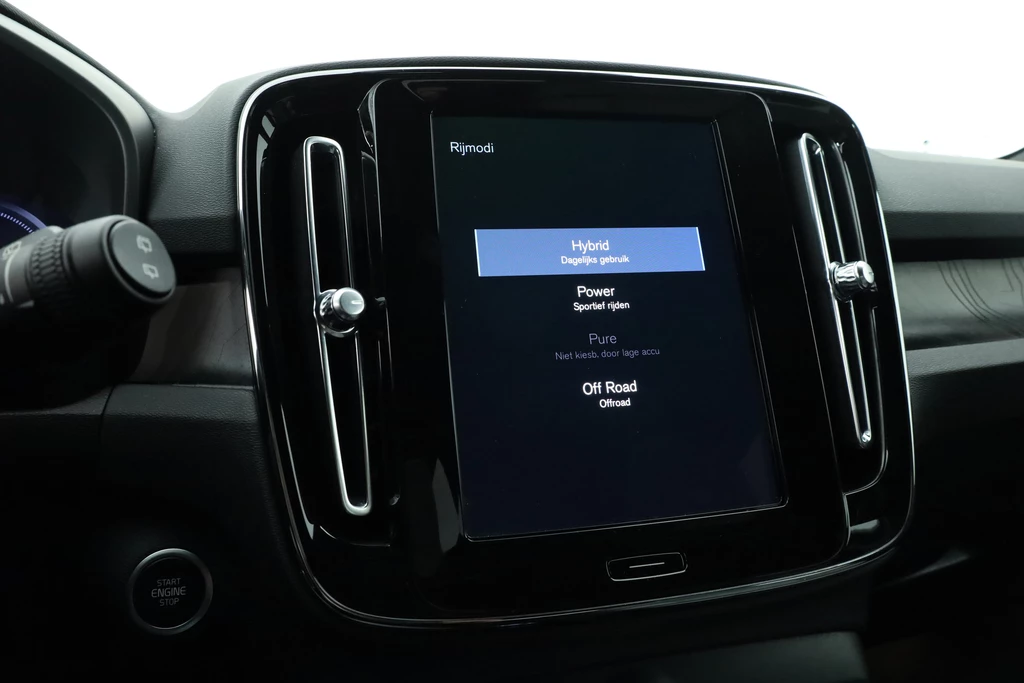 Volvo XC40 – foto 35