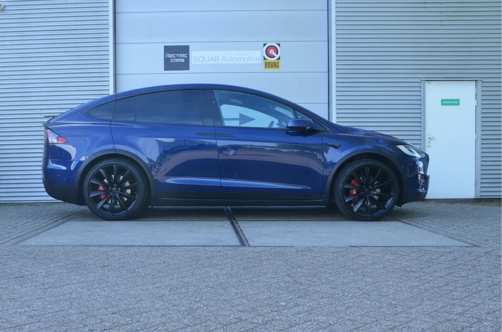 Tesla Model X – foto 6