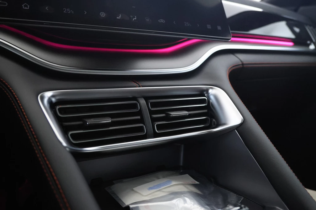 BYD SEAL U – foto 41