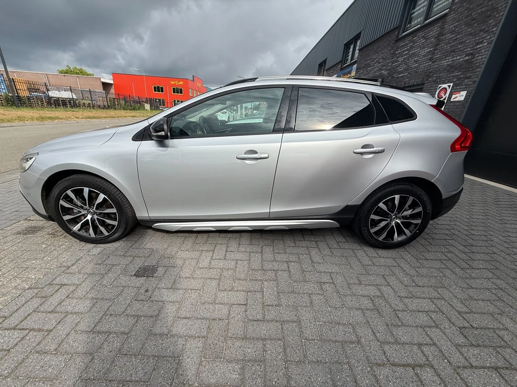 Volvo V40 – foto 2