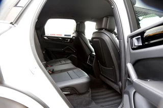 Porsche Cayenne – thumbnail 40
