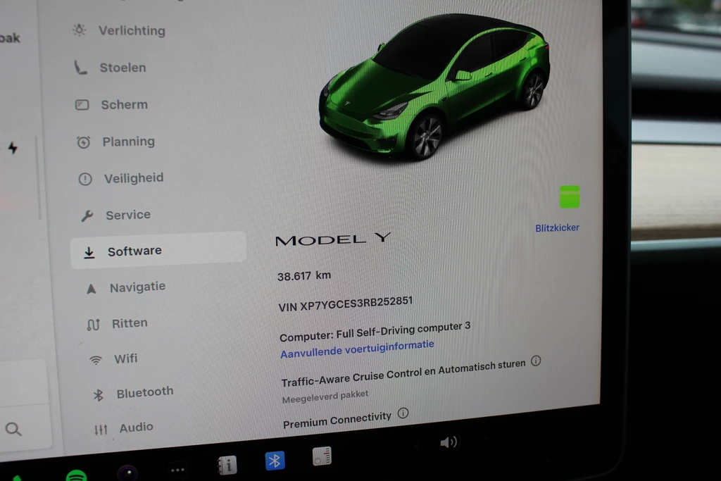 Tesla Model Y – foto 17