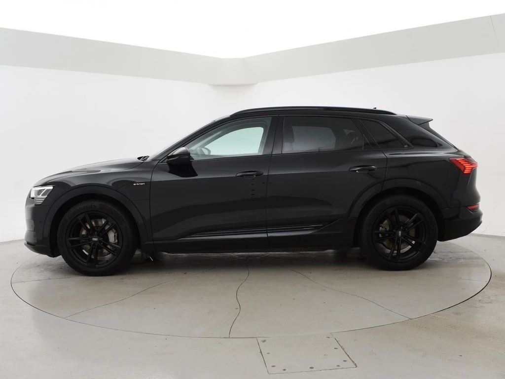 Audi e-tron – foto 2