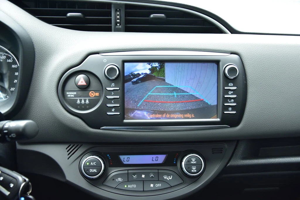 Toyota Yaris – foto 16