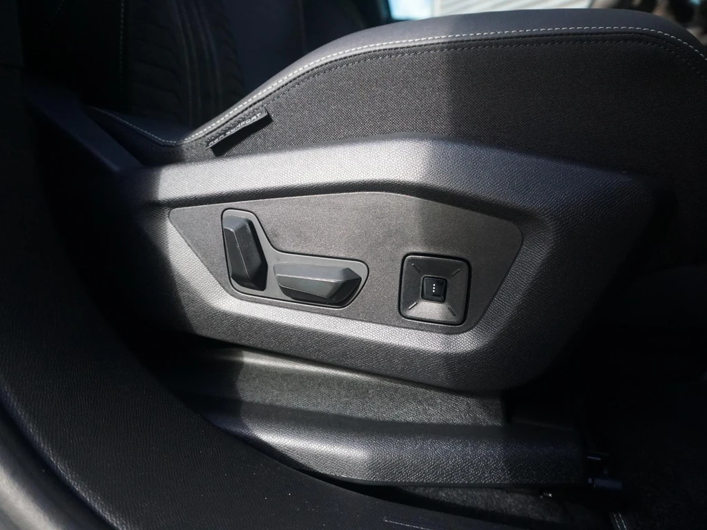 Peugeot e-5008 – foto 48
