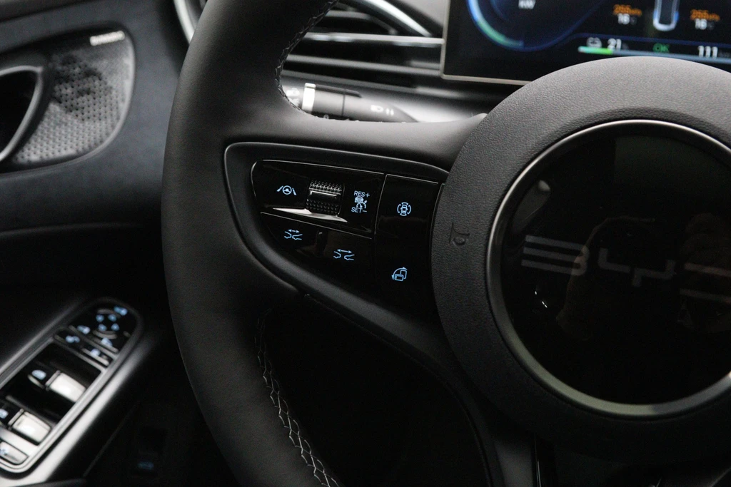 BYD SEAL – foto 39
