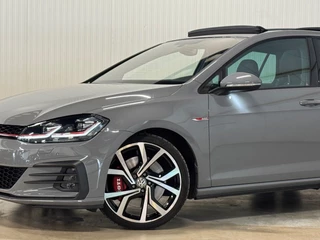 Volkswagen Golf – thumbnail 3