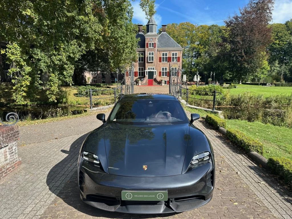 Porsche Taycan – foto 6