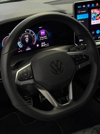 Volkswagen Golf – thumbnail 41