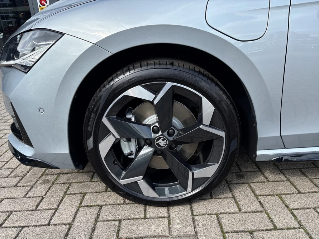 Škoda Superb – foto 9