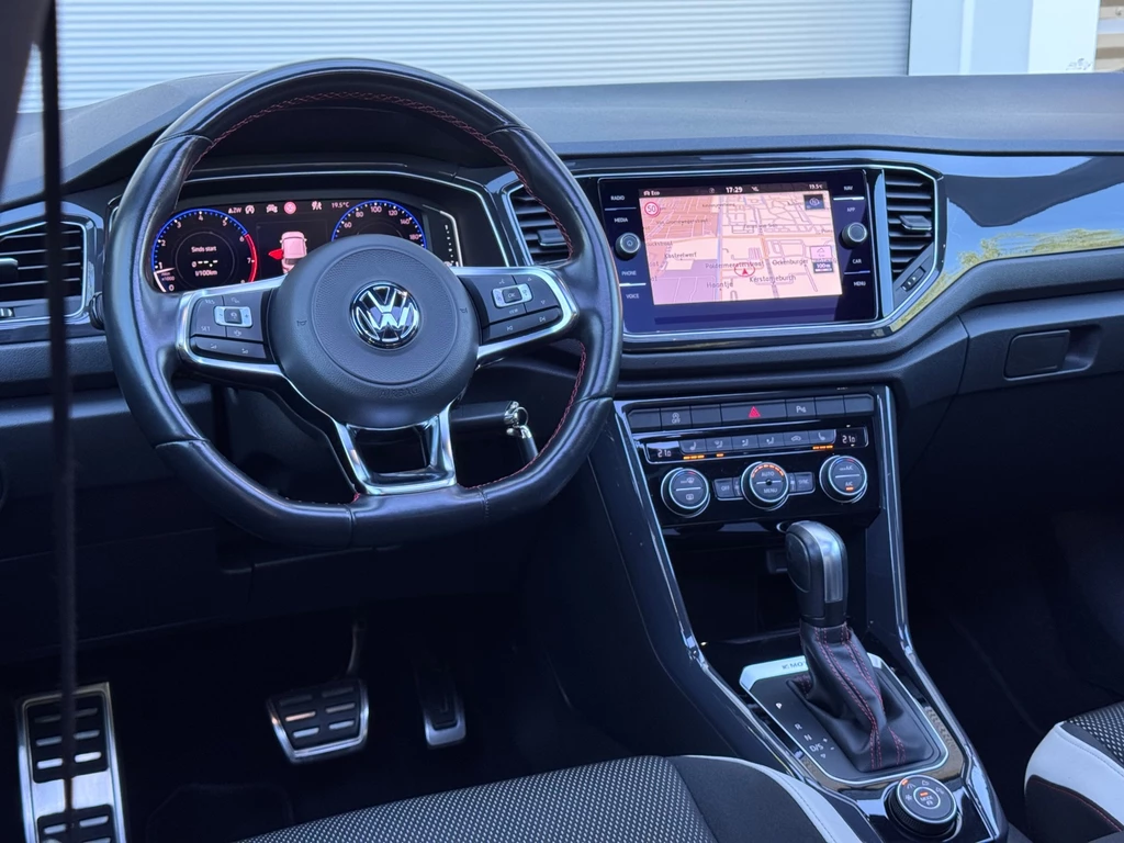 Volkswagen T-Roc – foto 11