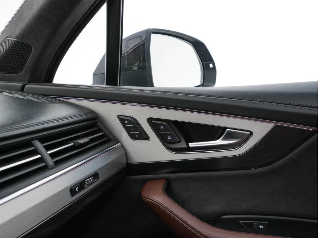 Audi Q7 – foto 18