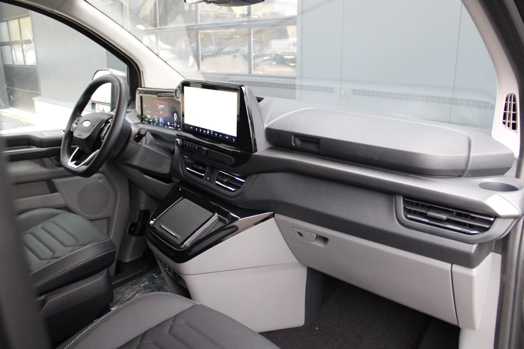 Ford Tourneo Custom – foto 40