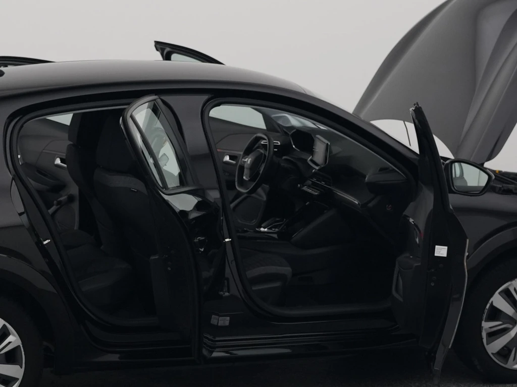 Peugeot e-208 – foto 37