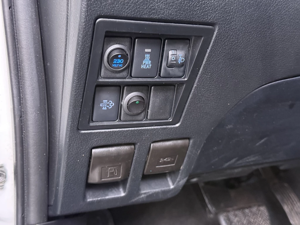 Toyota Hilux – foto 27