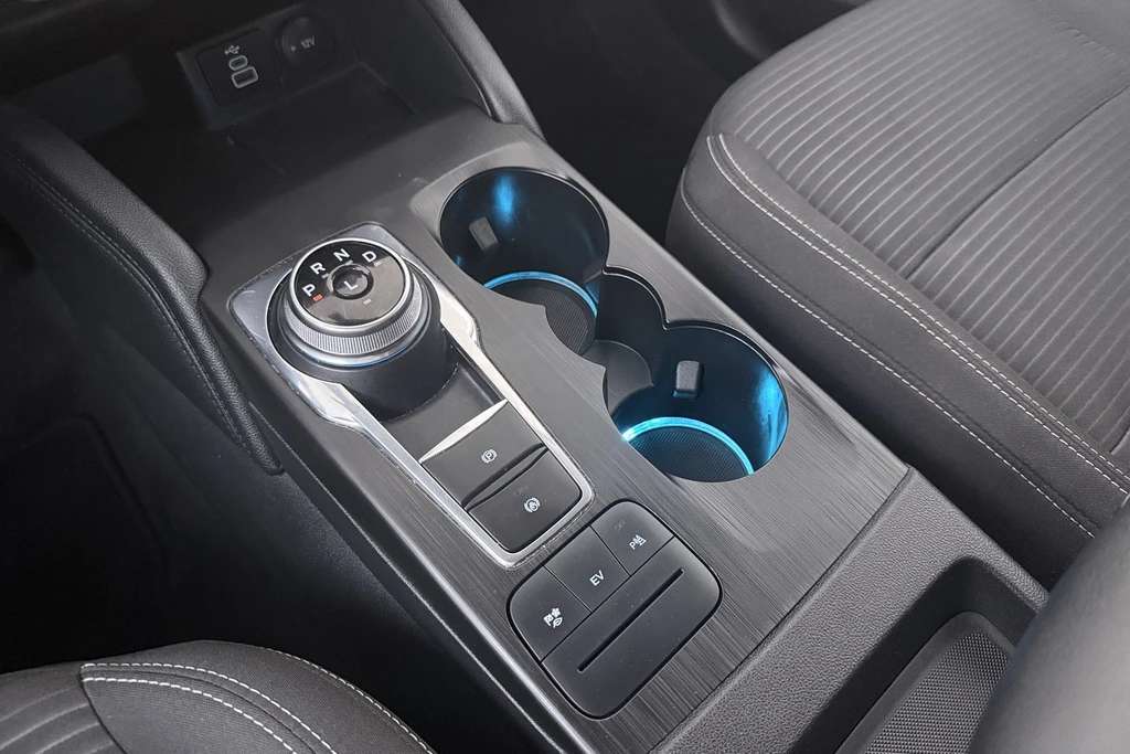 Ford Kuga – foto 24