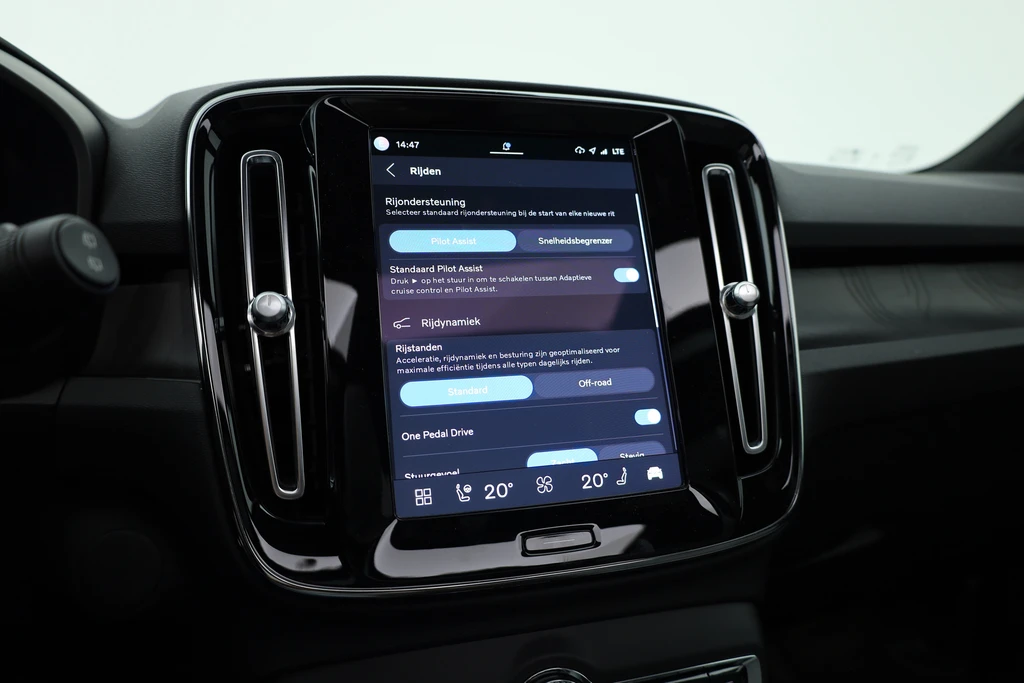 Volvo XC40 – foto 32