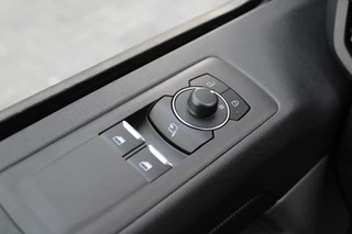 Ford Transit Custom – thumbnail 18