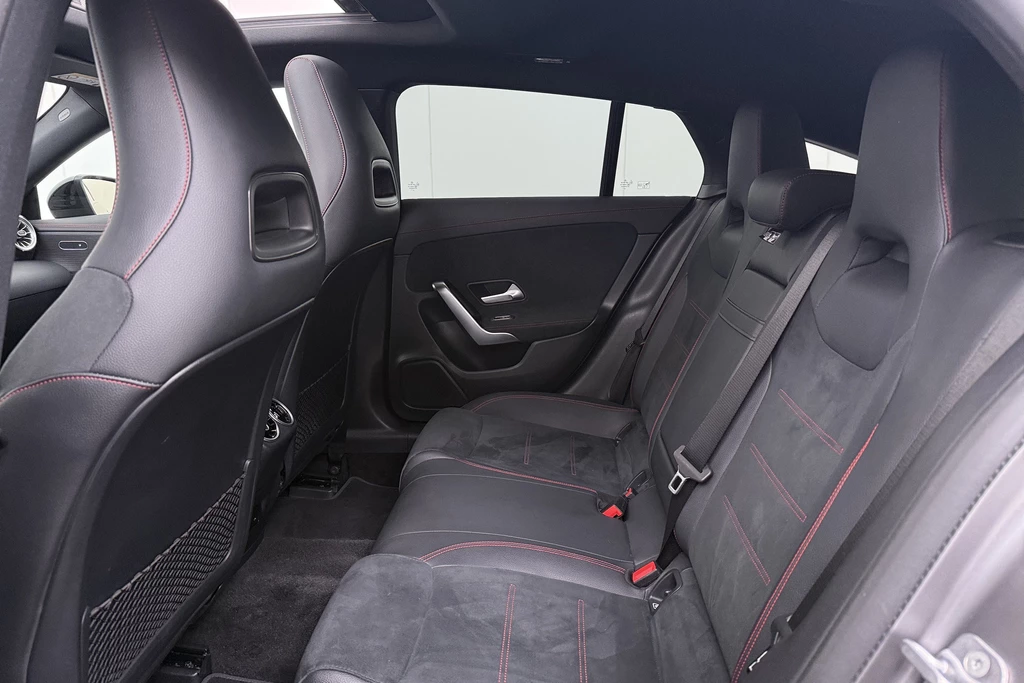 Mercedes-Benz CLA – foto 13