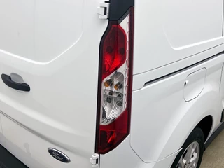 Ford Transit Connect – thumbnail 16