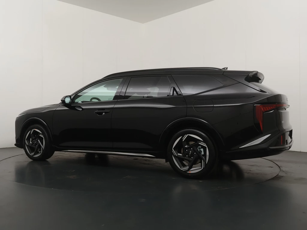 Kia K4 – foto 4