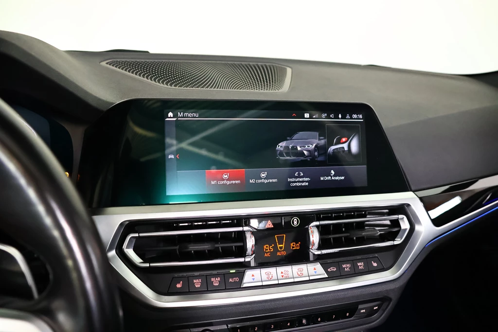 BMW M4 – foto 27